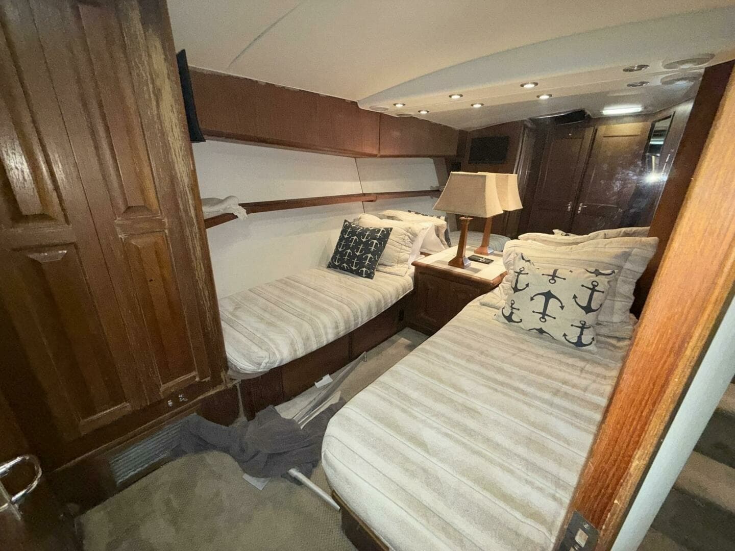 Viking 50 REEL LEGACY - Guest Stateroom