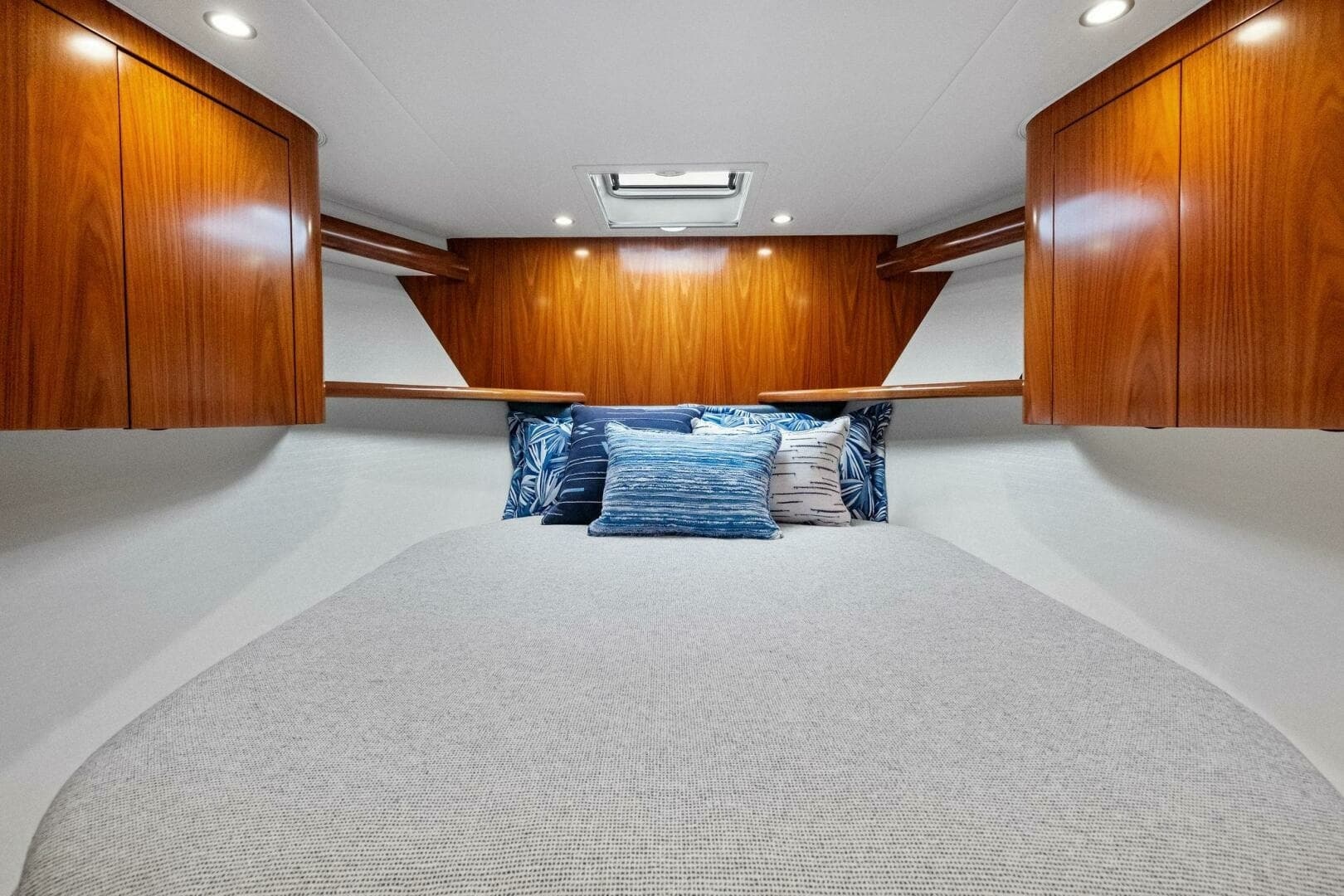 2025 Viking 58 Convertible "Galati Yacht Sales Trade"