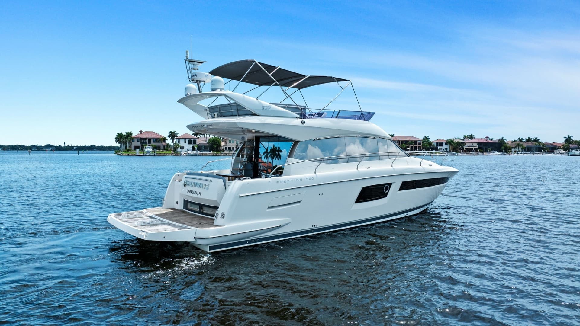 Aft View with Flybridge