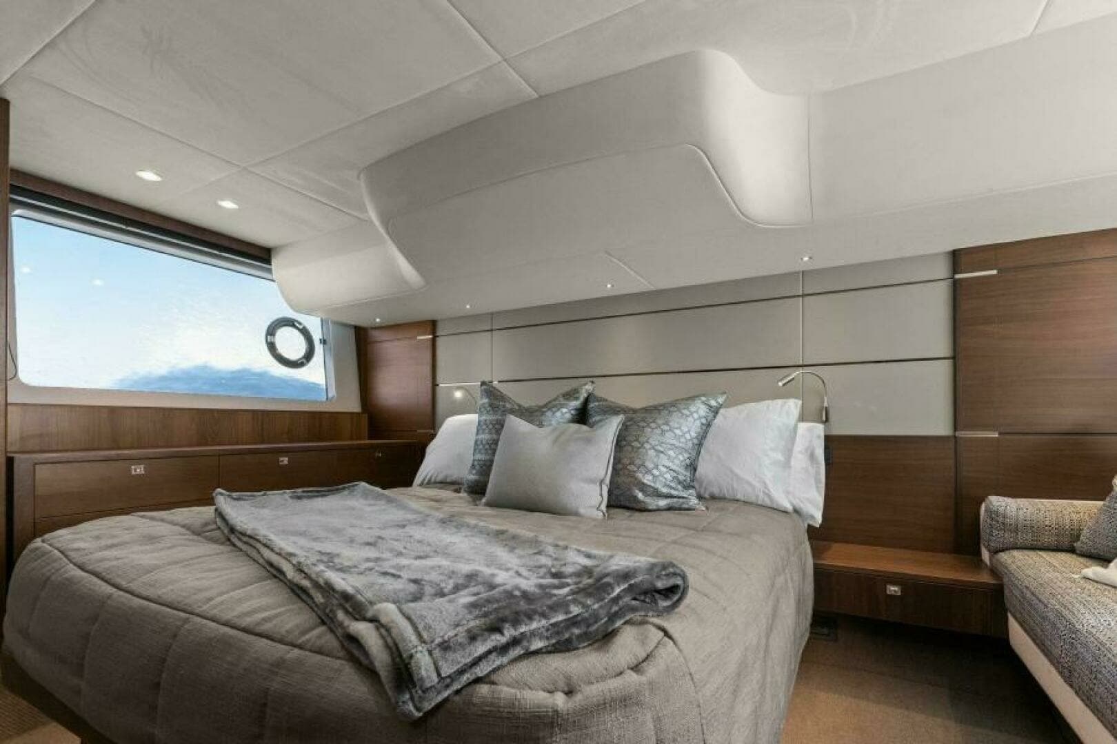 2016 60 Princess Flybridge - Princess Rose Too - 