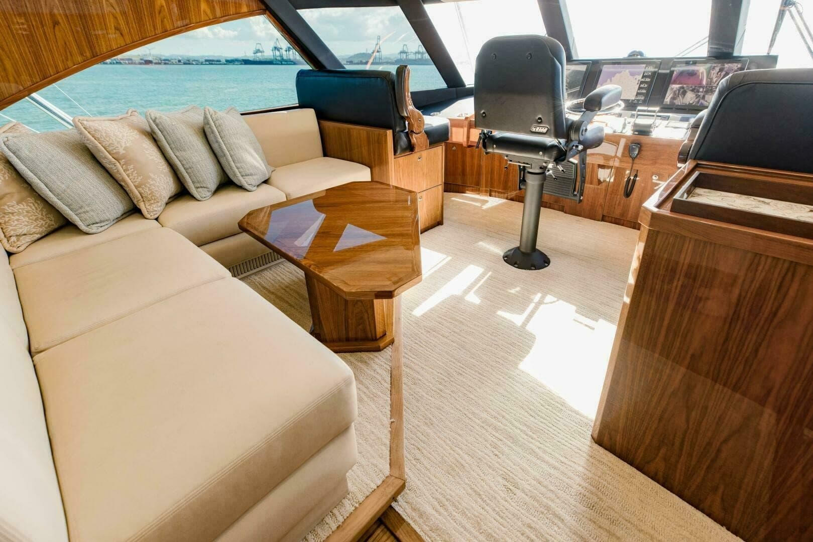 2020 Viking 72 Enclosed Bridge