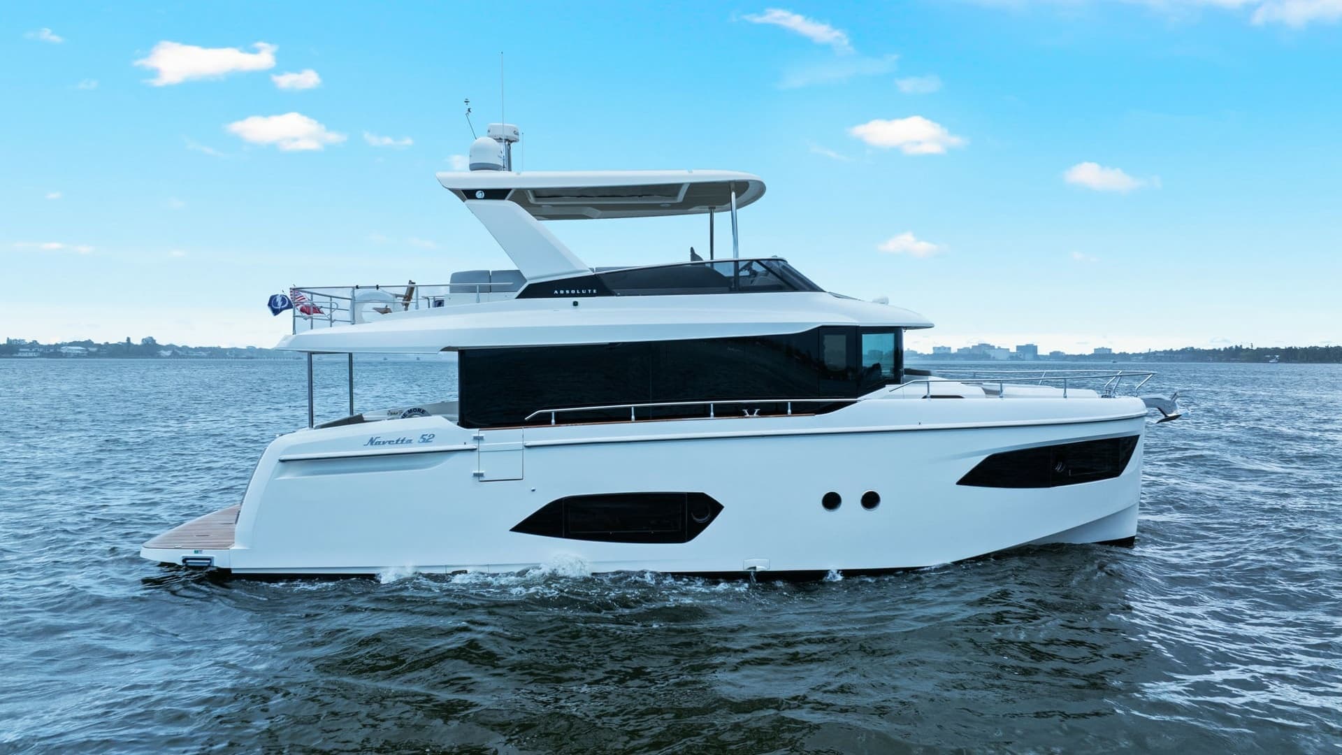 Starboard Side Profile in Motion