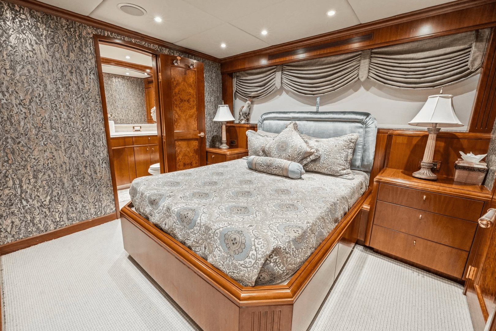 1999 Trinity Yachts Raised Pilothouse