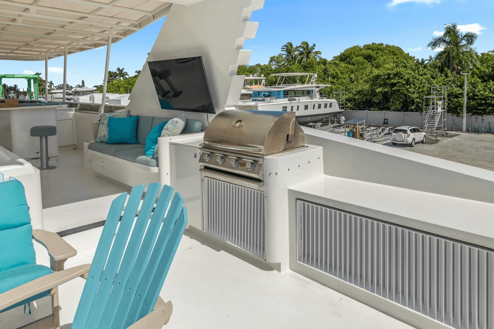 1999 Trinity Yachts Raised Pilothouse