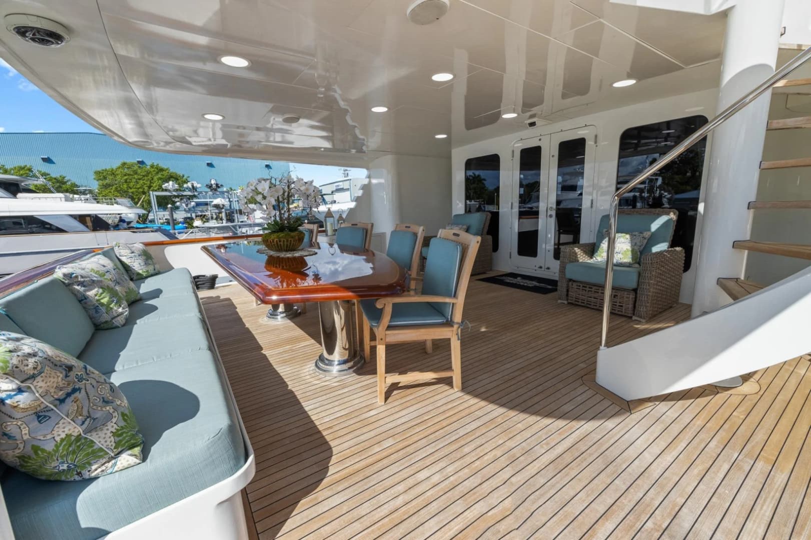1999 Trinity Yachts Raised Pilothouse