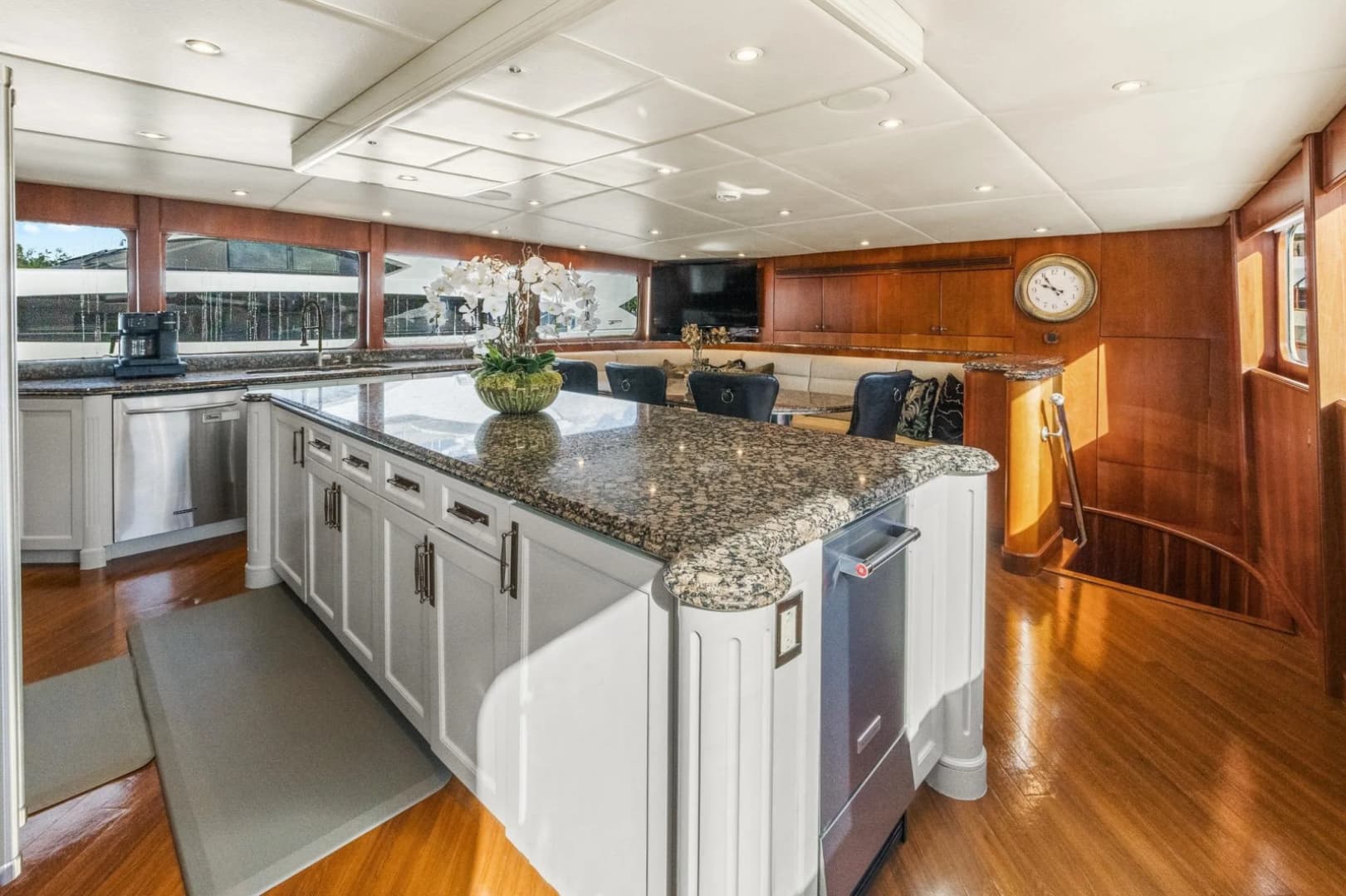 1999 Trinity Yachts Raised Pilothouse