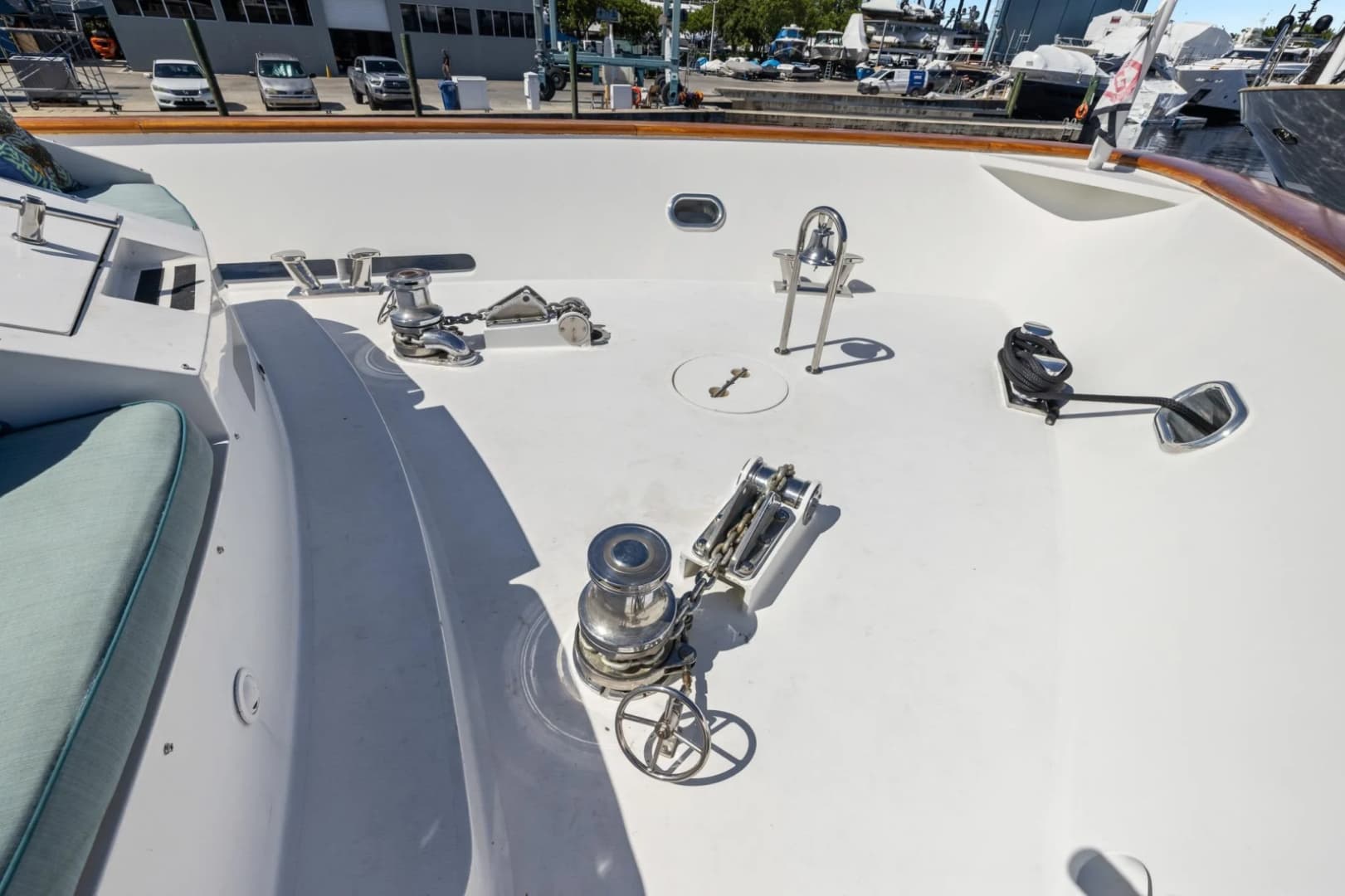 1999 Trinity Yachts Raised Pilothouse
