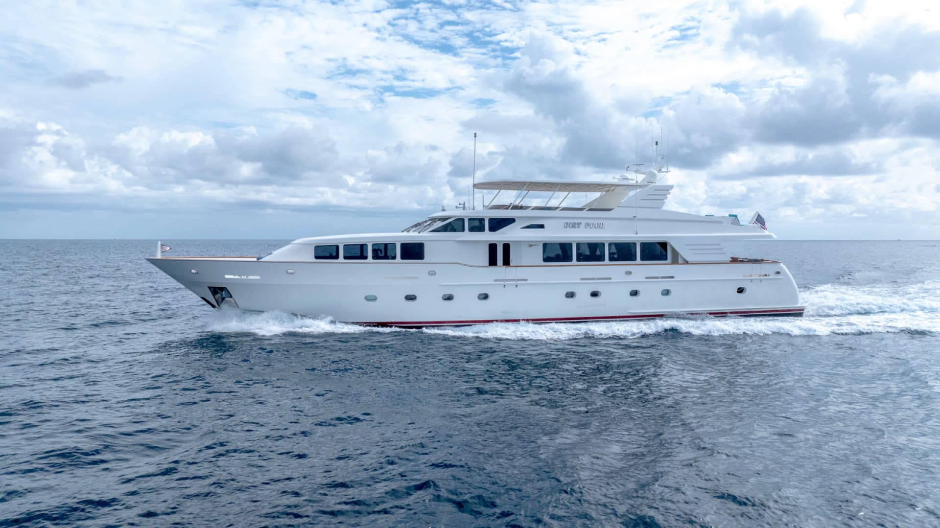 1999 Trinity Yachts Raised Pilothouse