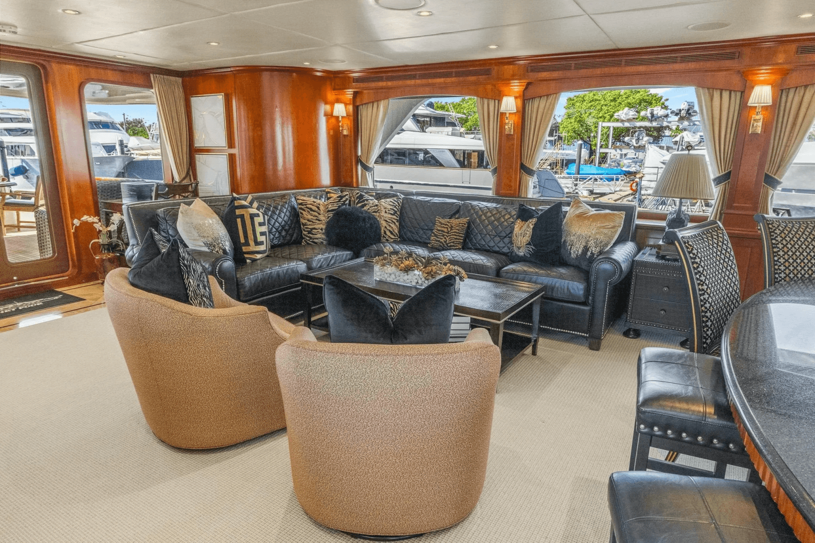 1999 Trinity Yachts Raised Pilothouse