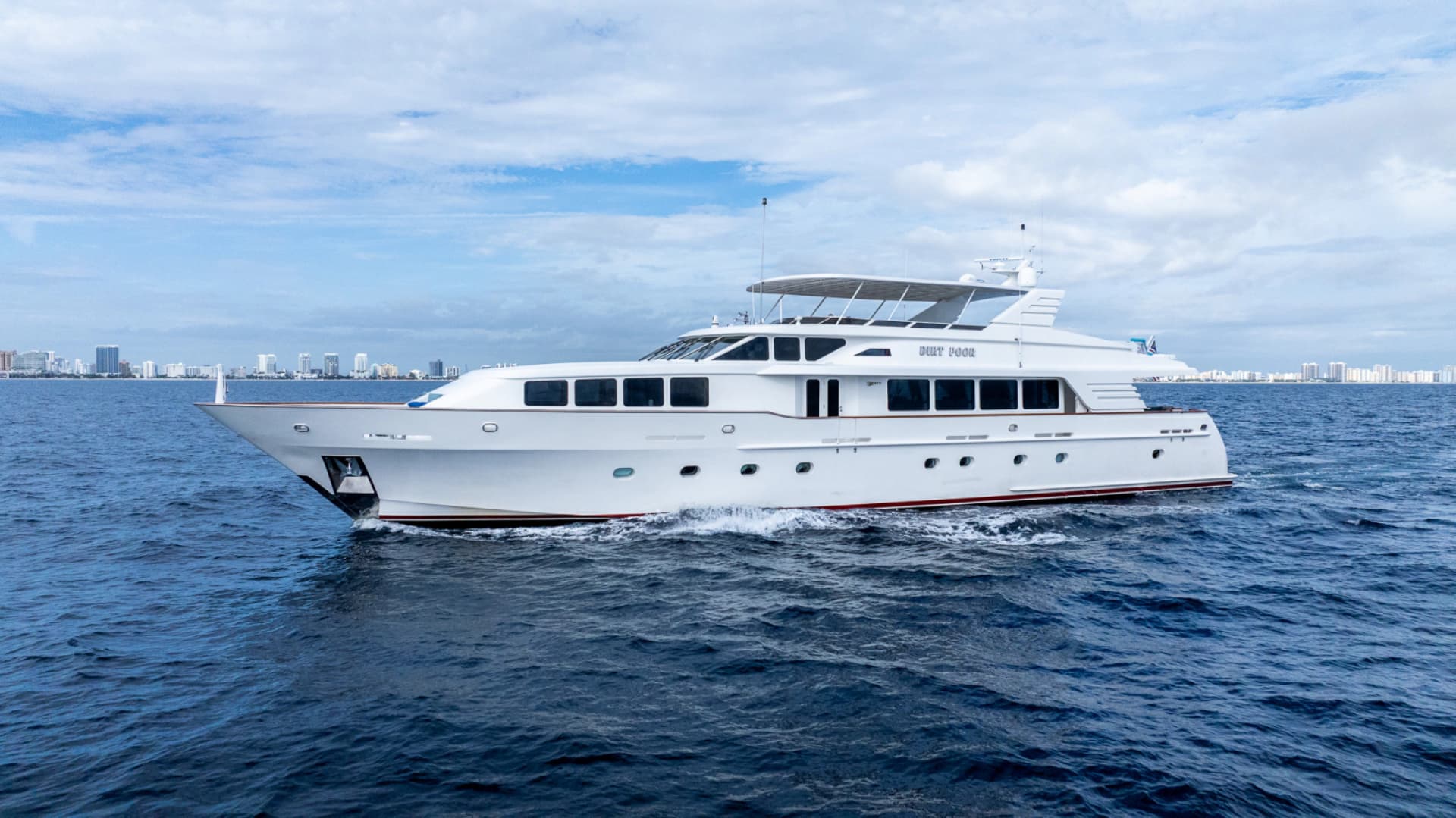 1999 Trinity Yachts Raised Pilothouse