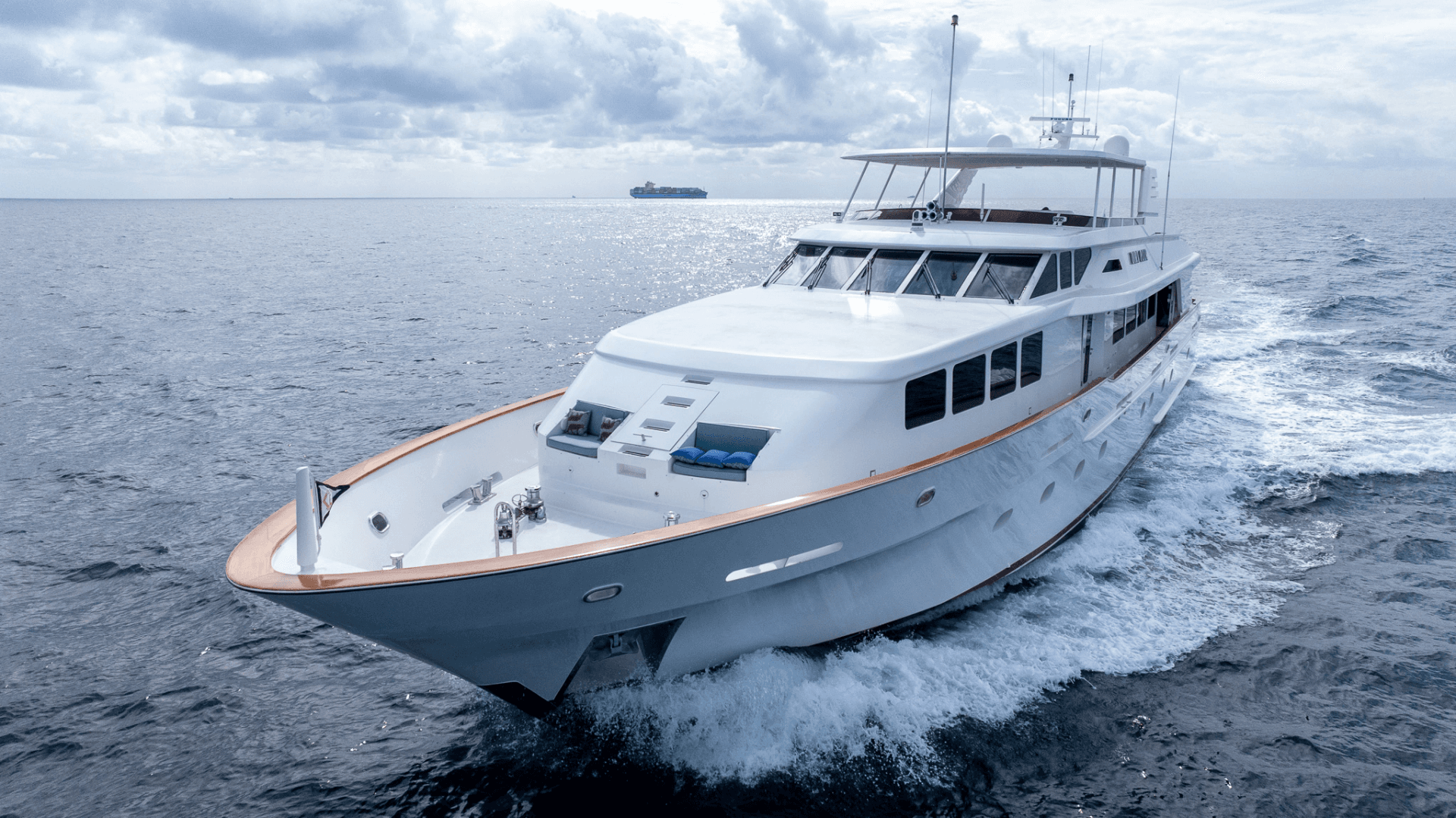 1999 Trinity Yachts Raised Pilothouse