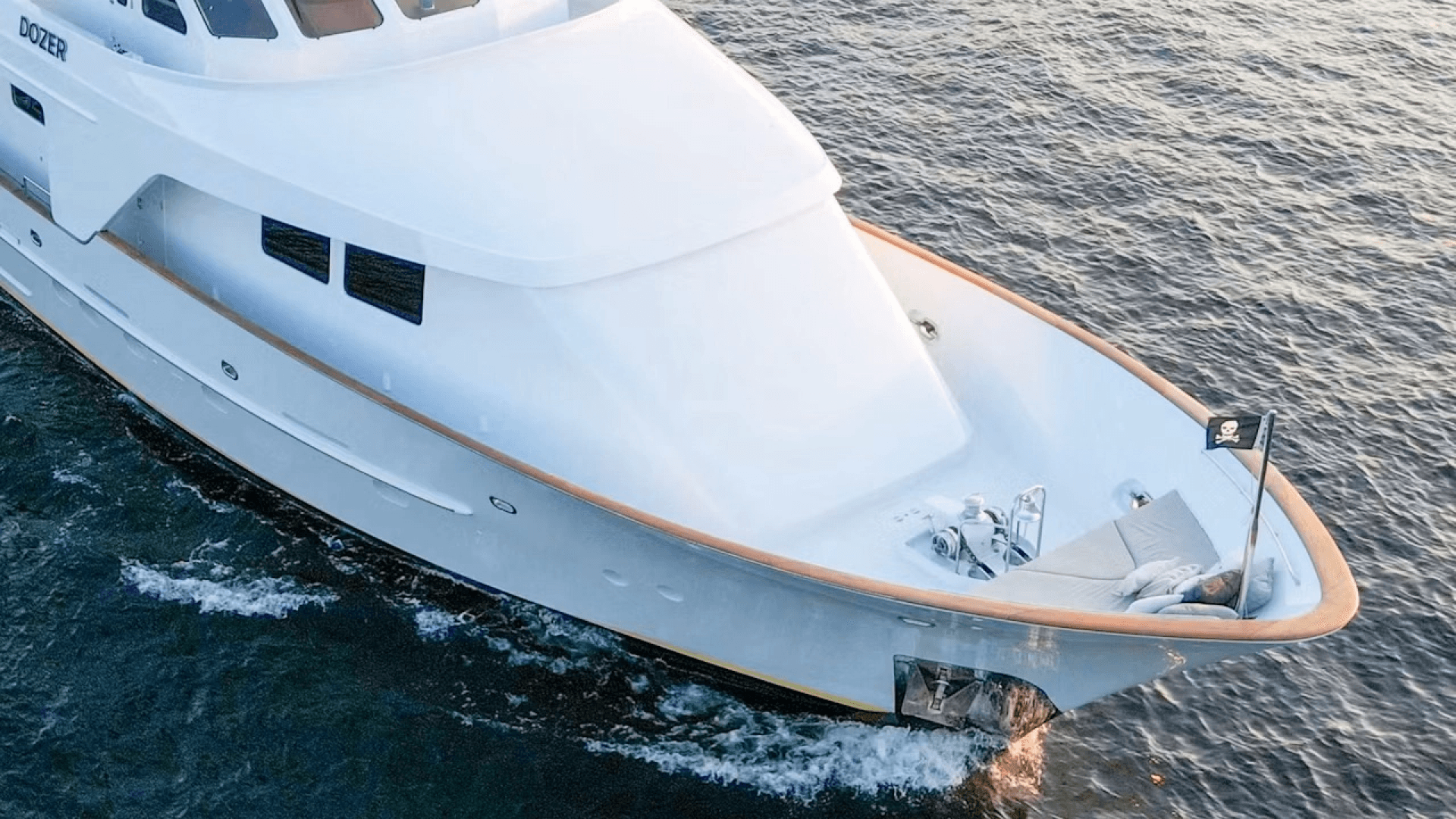 1993 Queenship Explorer