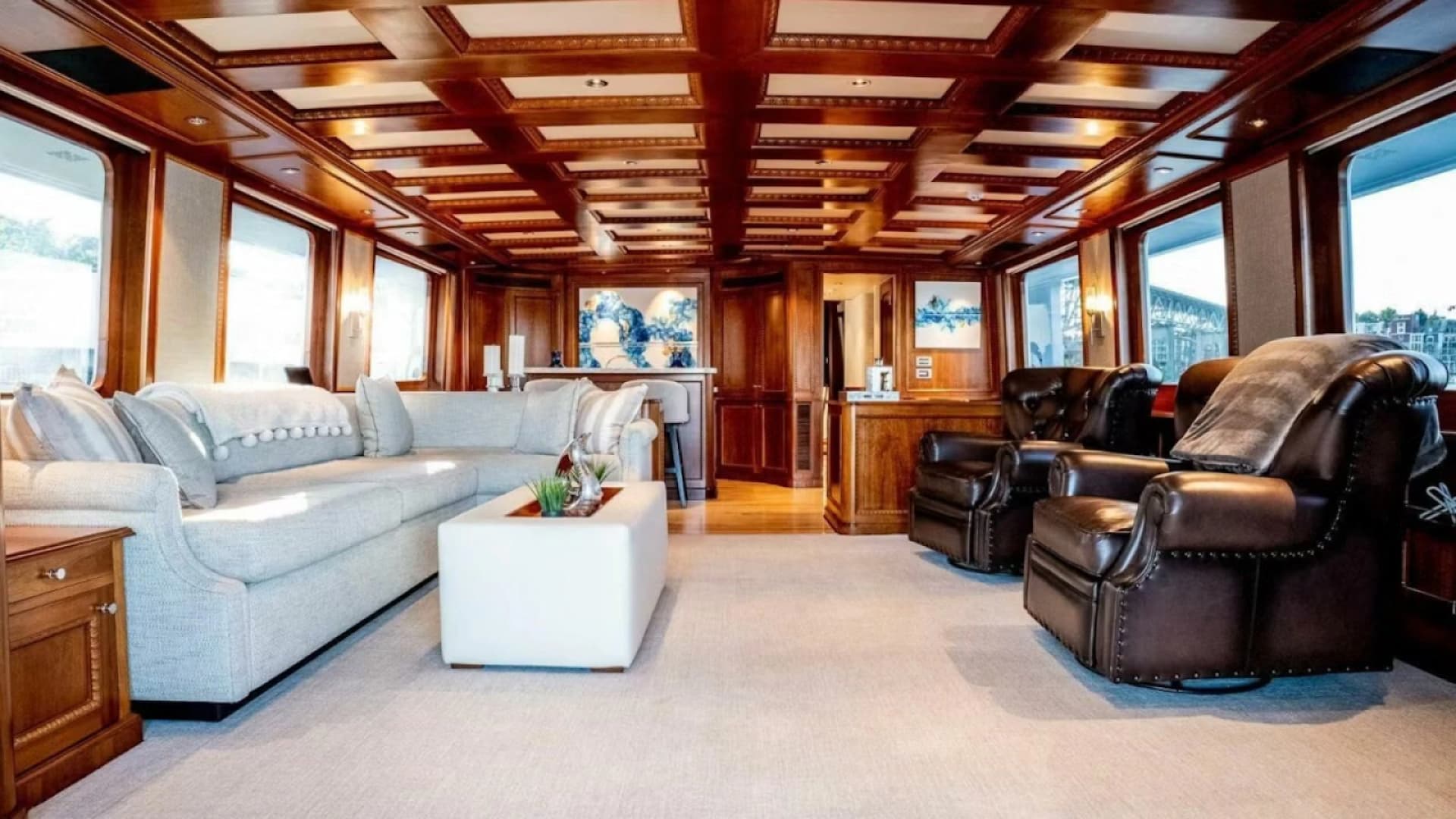 1993 Queenship Explorer