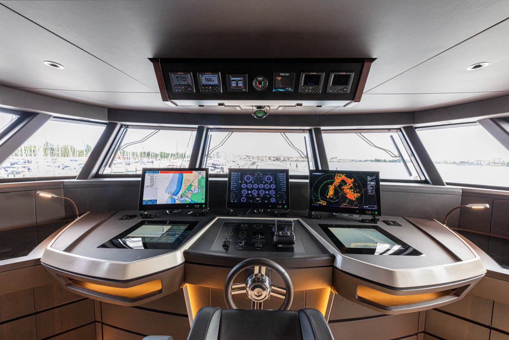 2028 Ocean King Ducale 120