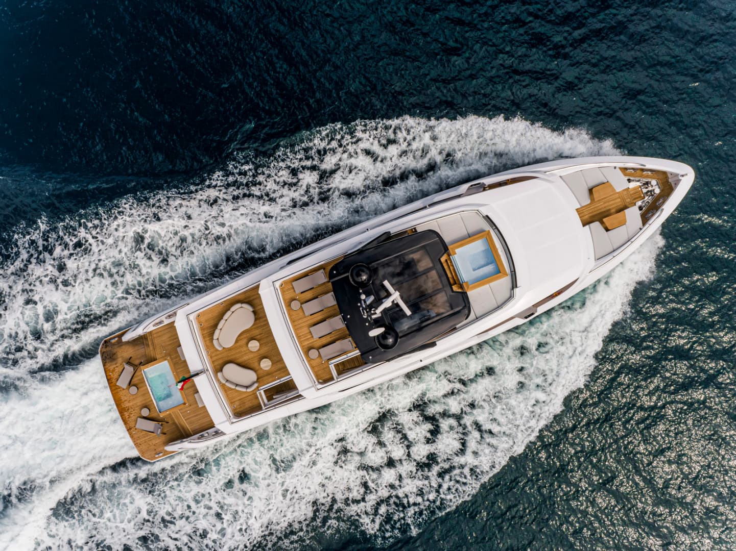 2028 Ocean King Ducale 120