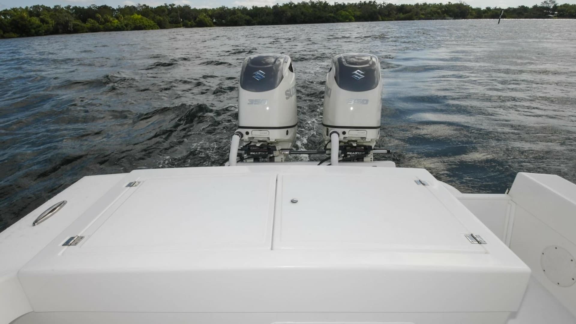 2019 Ocean Master 336 Center Console 