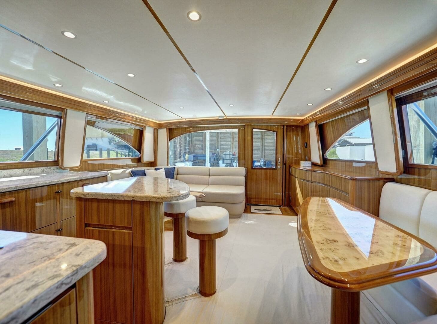 2017 Viking 52 Convertible 