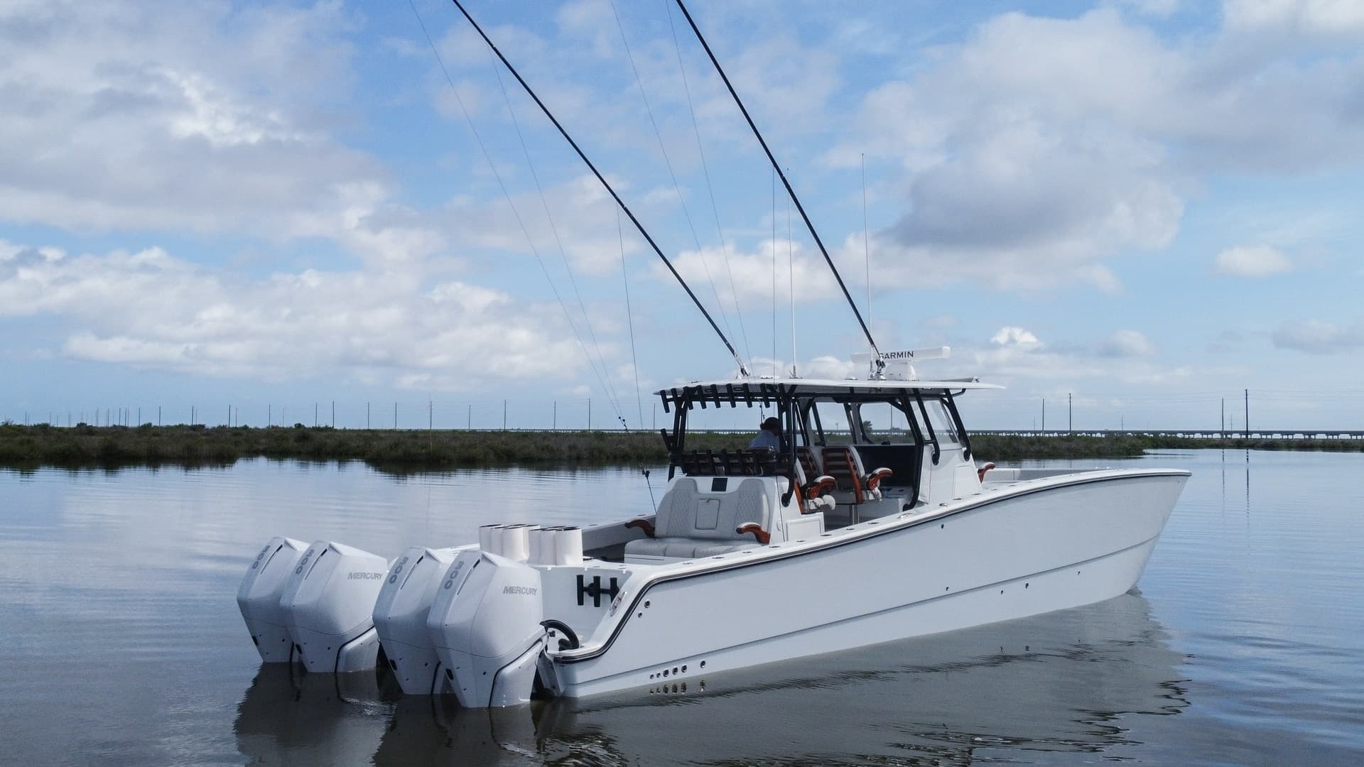 Starboard Profile with Outboard Engines