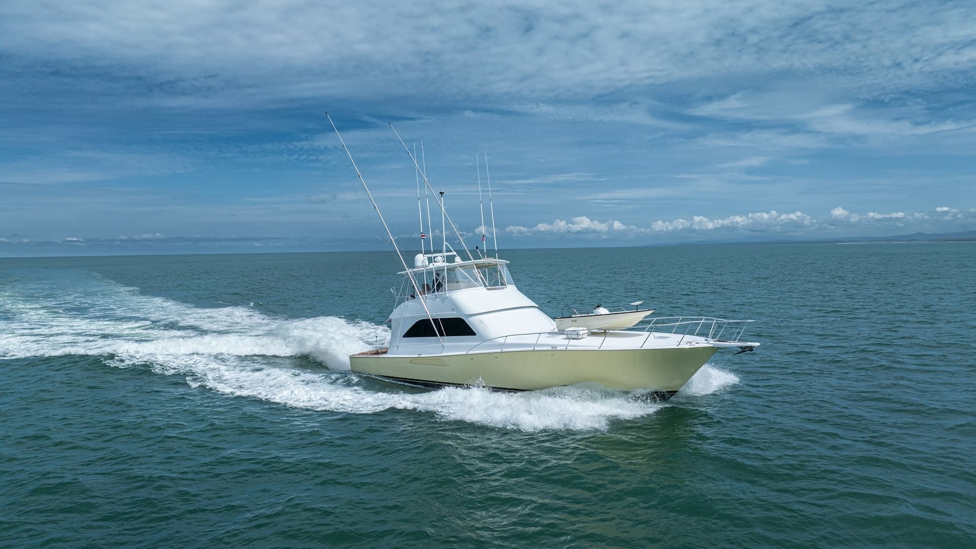 2002 Viking 61 Convertible at Sea