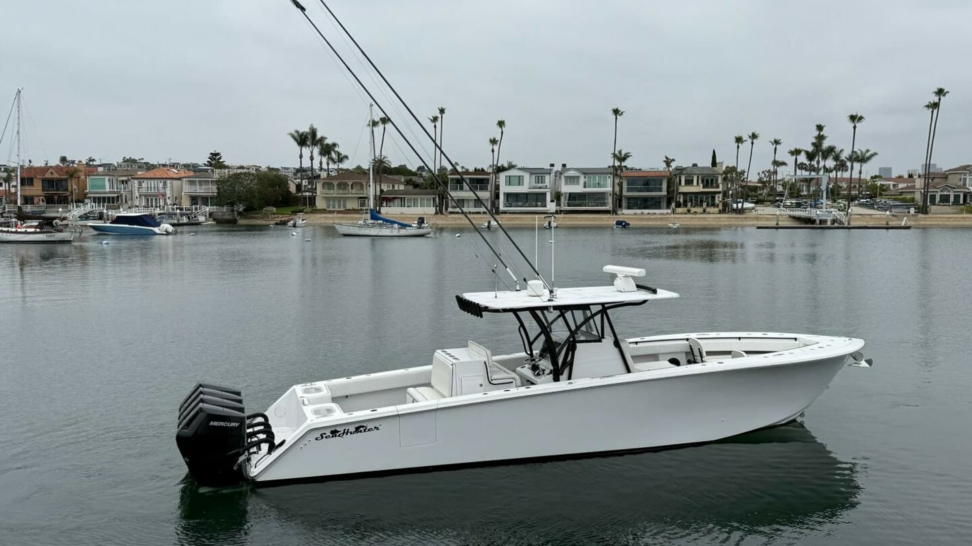 2019 SeaHunter 39 CC - CHIRON39