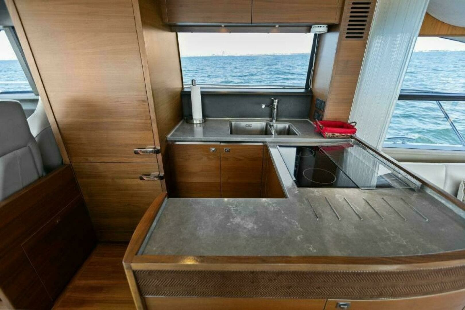 2016 60 Princess Flybridge - Princess Rose Too - 