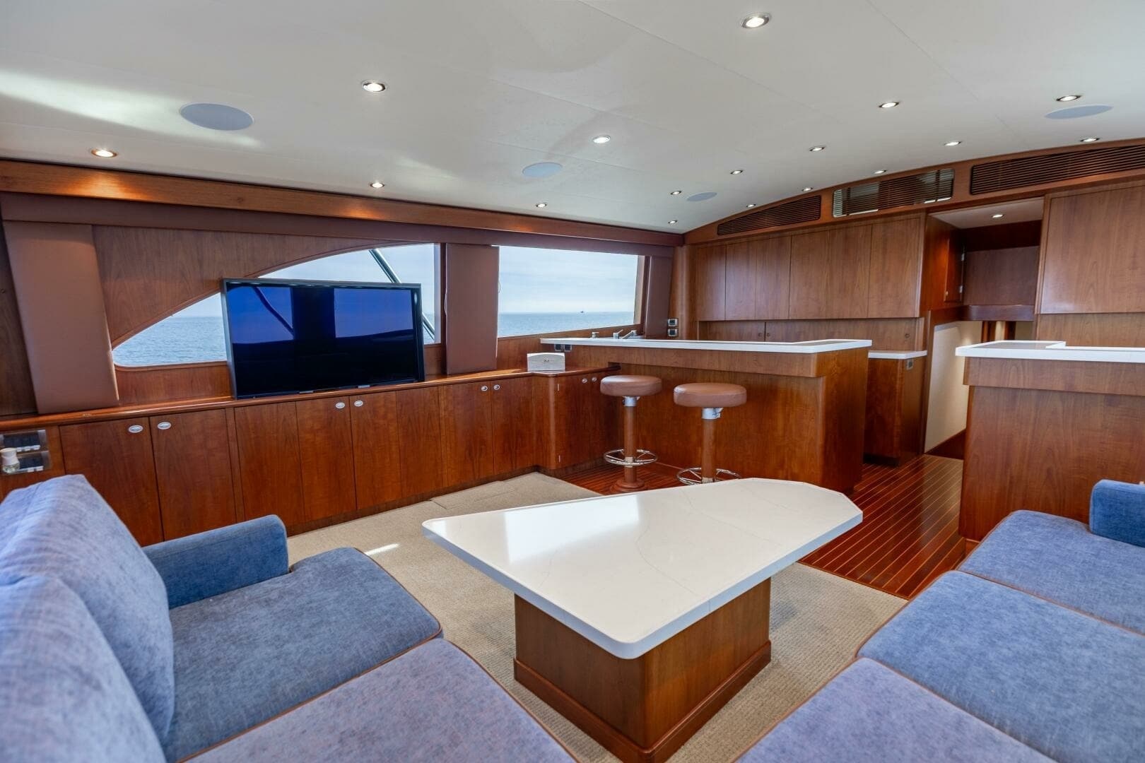 2006 Jim Smith 68 Convertible- Salon