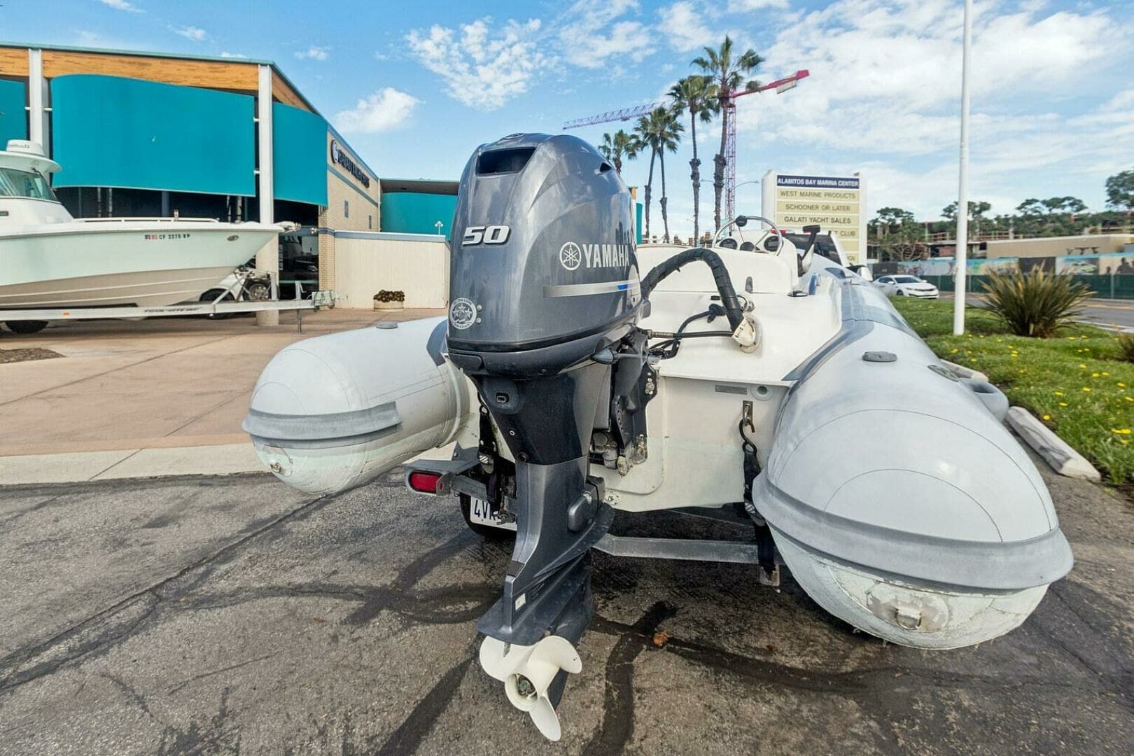 2000 Sea Ray 370 Express Cruiser