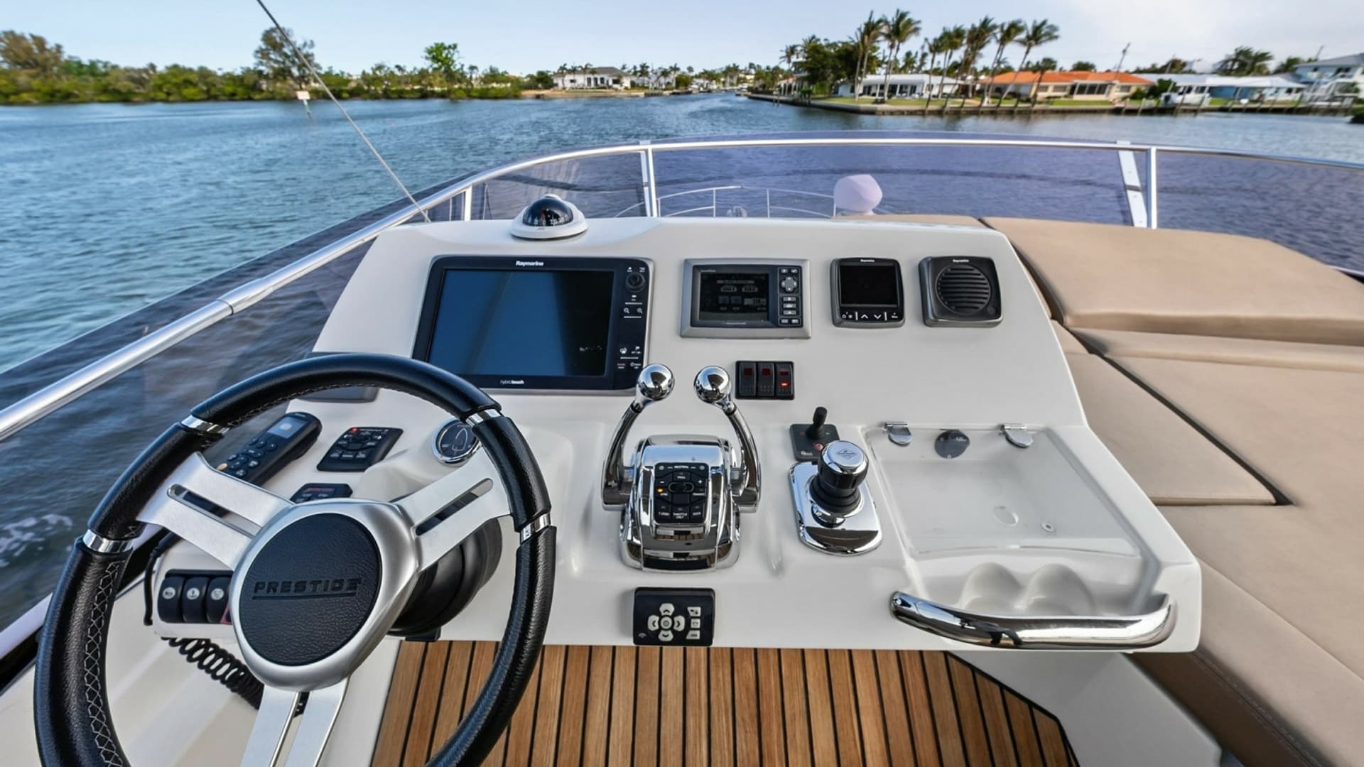 2015 Prestige 550 'Legacy'