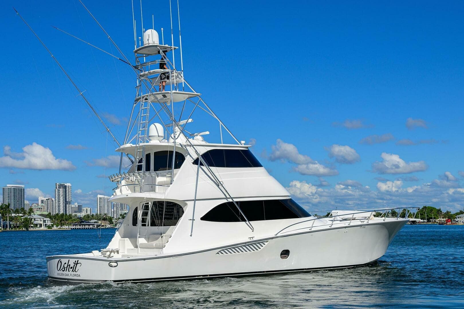 Starboard Aft Profile