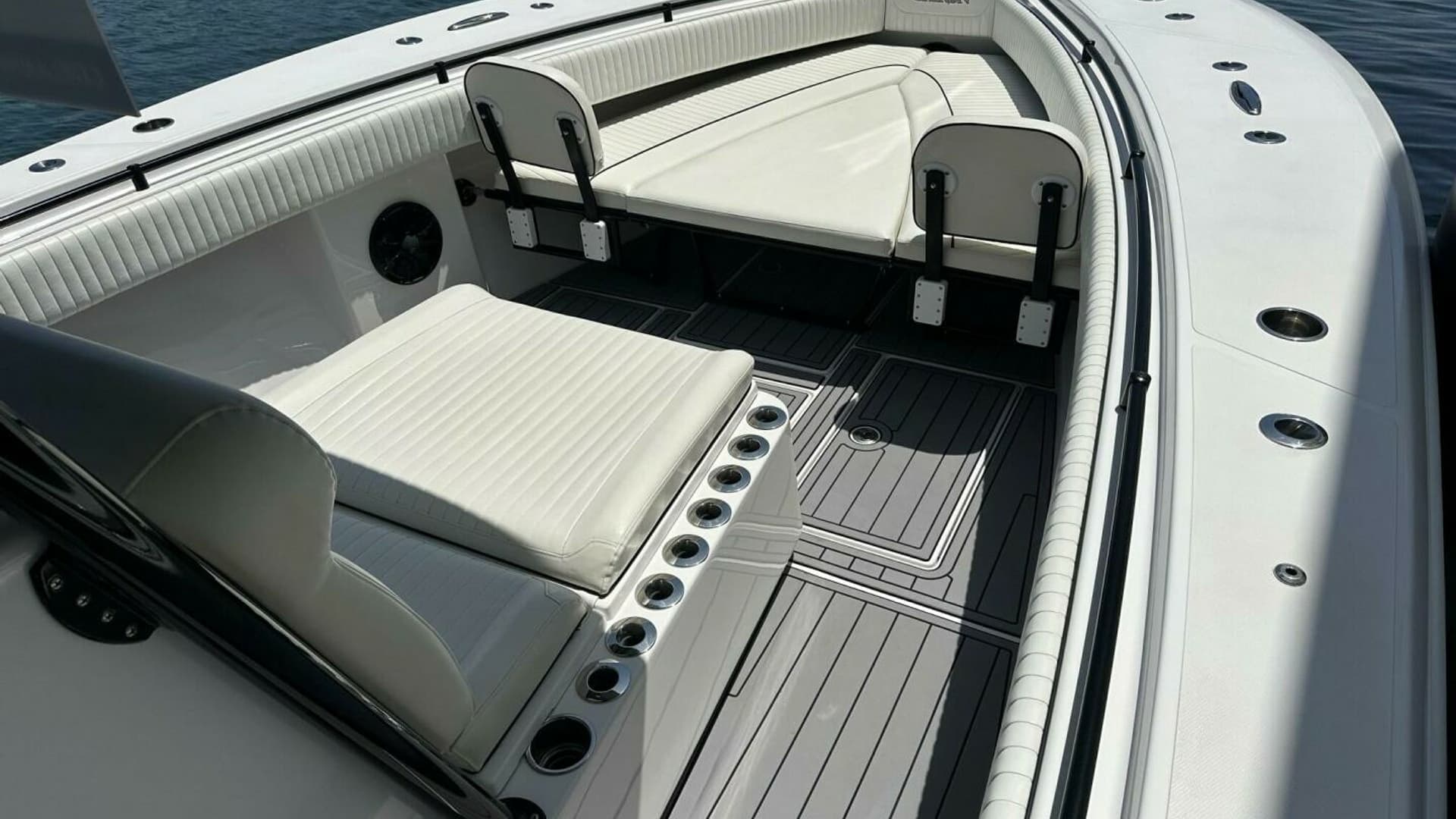 2019 SeaHunter 39 CC - CHIRON39