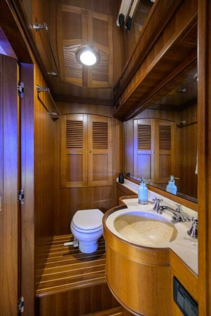 2011 Marlow 97 Explorer