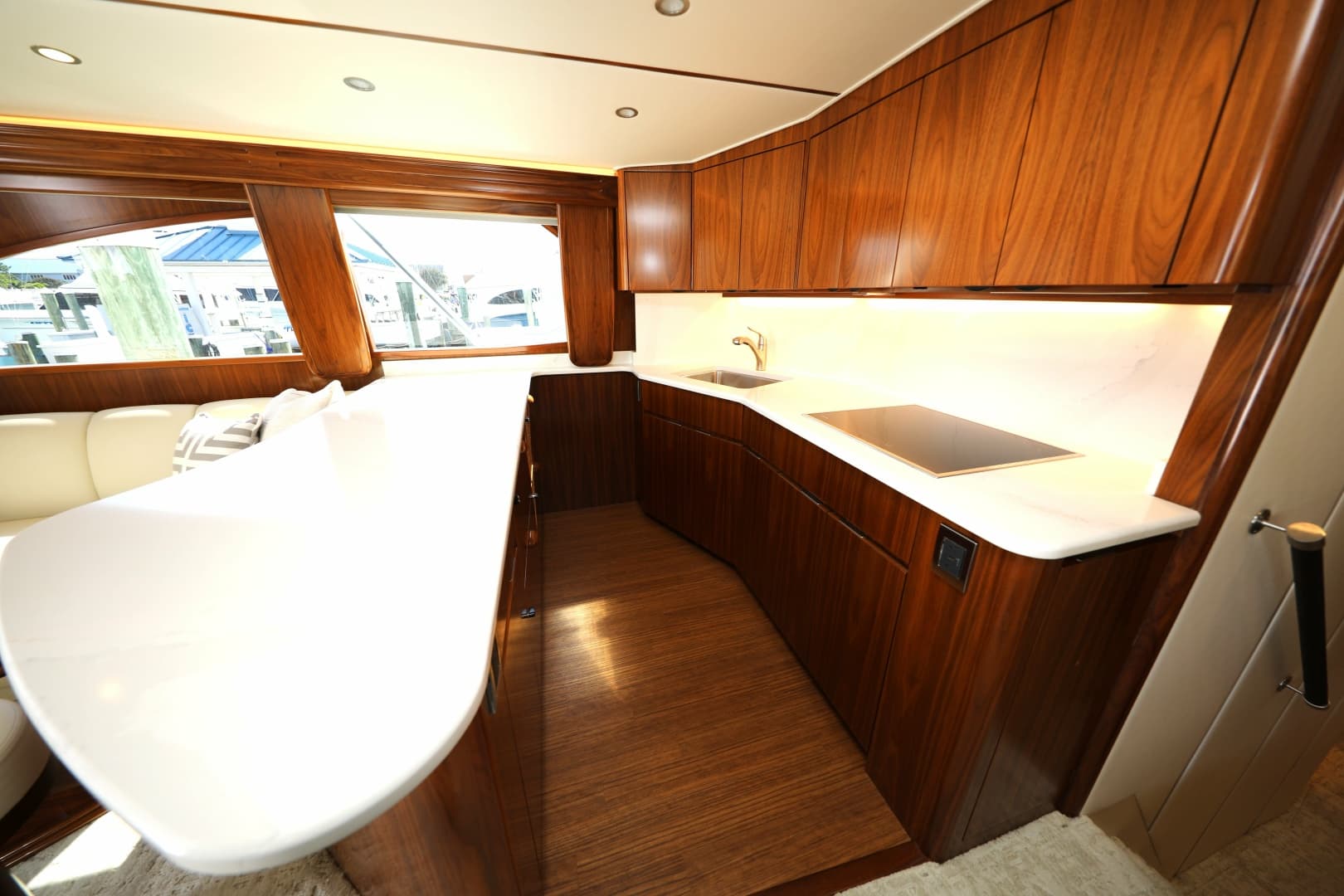 2023 Viking 54 Convertible