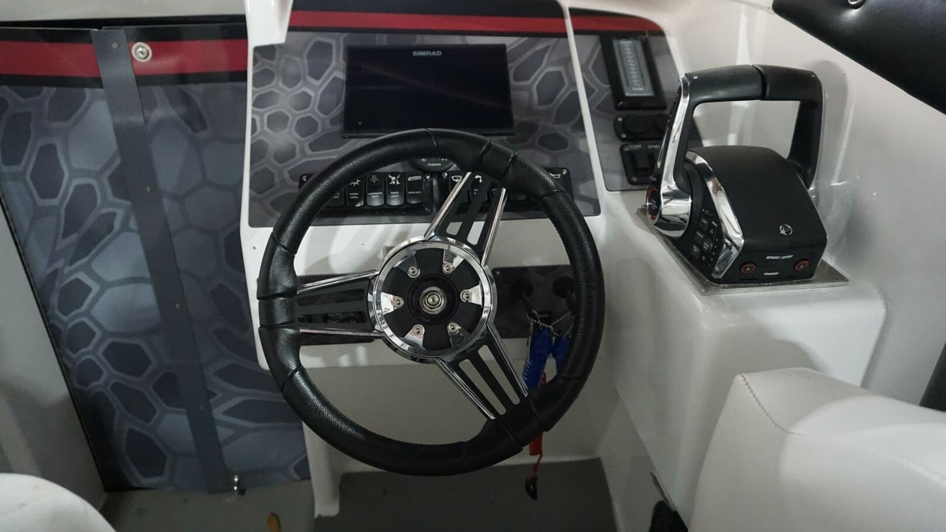 1998 32 Active Thunder 32 CC Ms. Rita Helm  (1)