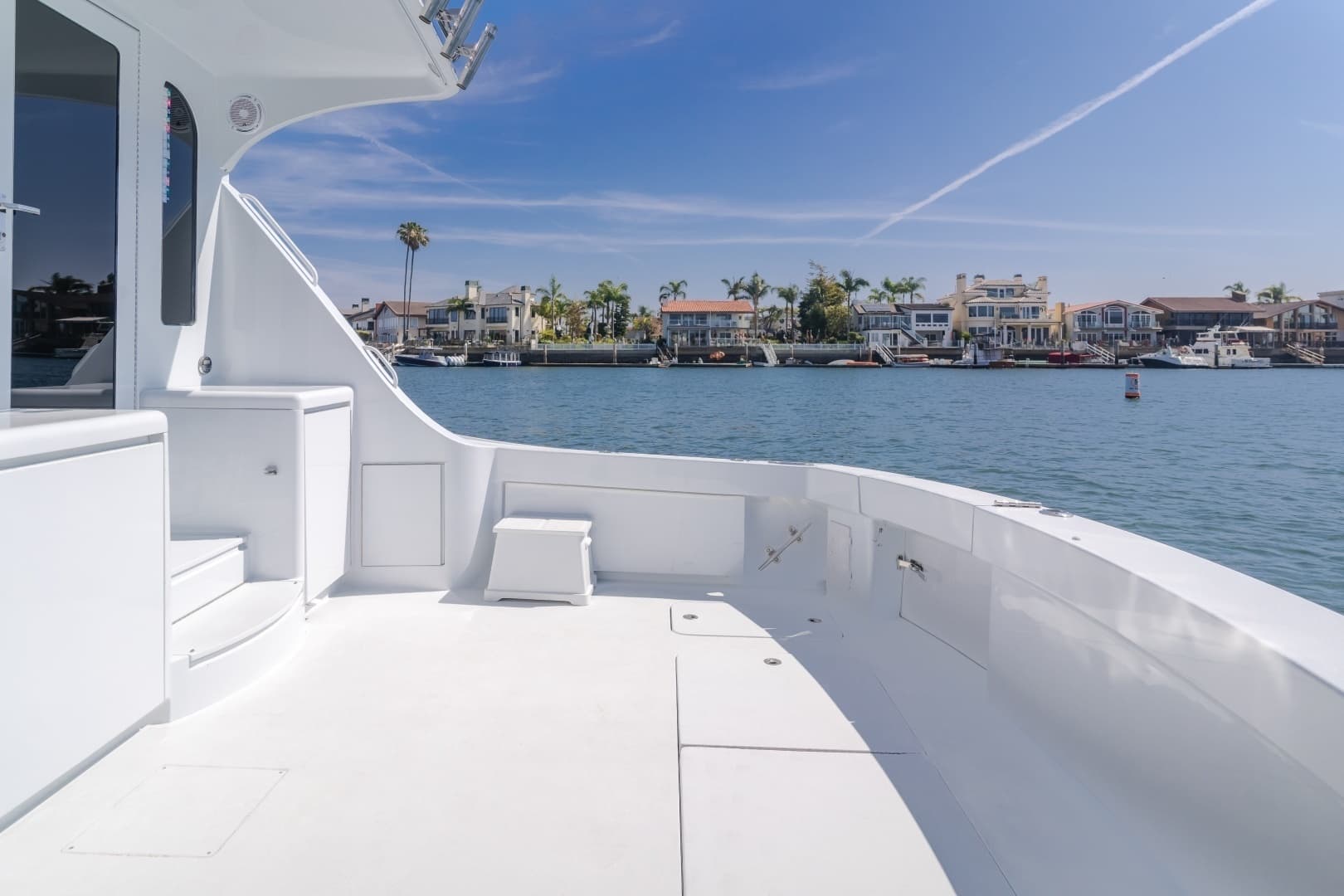 2003 Hatteras 54 Convertible - "BRAINWAVE": Spacious Aft Deck with Waterfront View
