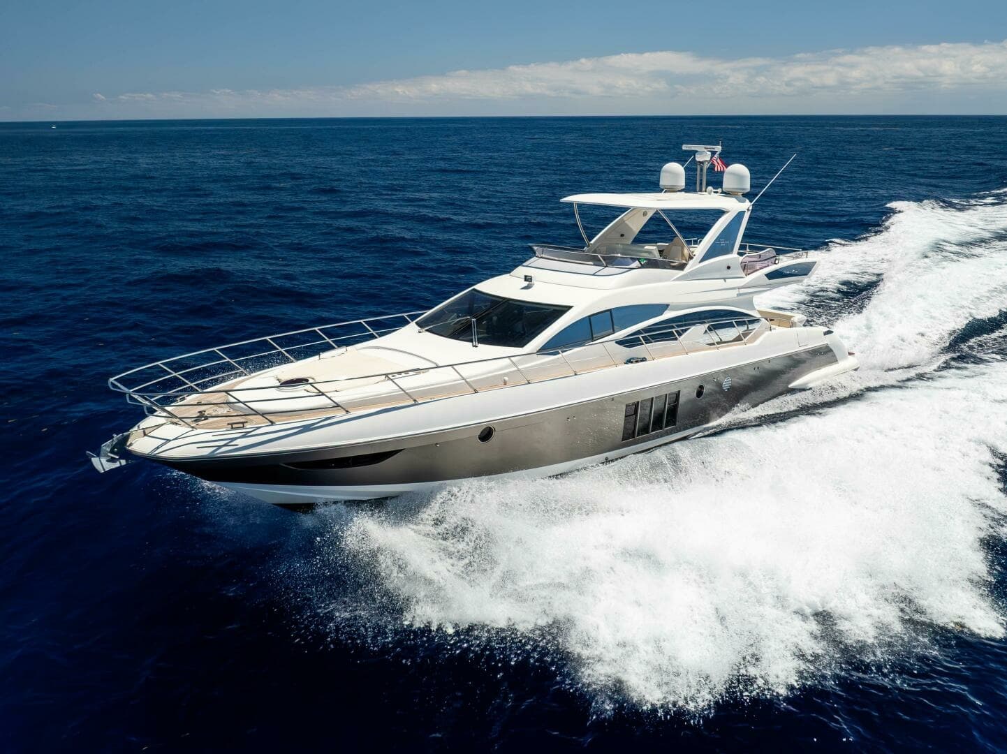 Azimut 64 A/Sea - Exterior Profile