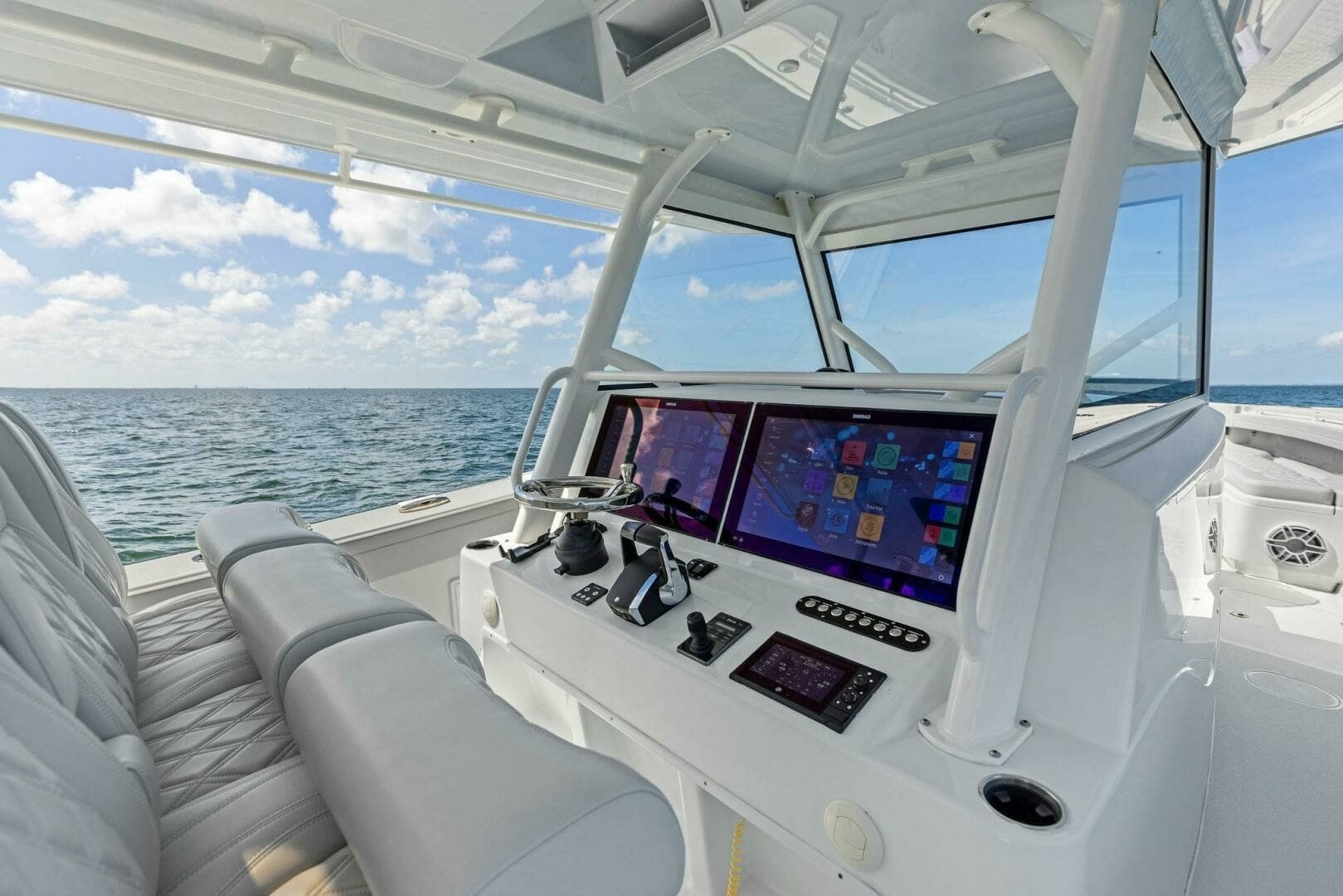 2024 42 Yellowfin