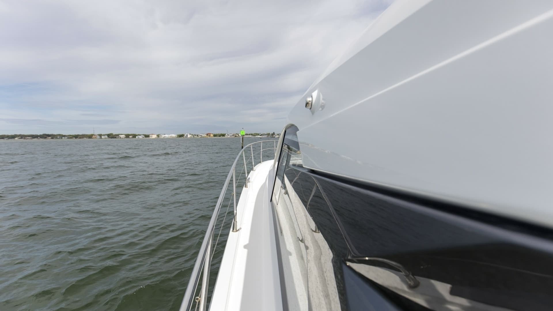 2022 Beneteau 41 Grand Turismo War Downs Eagle Topside (4)