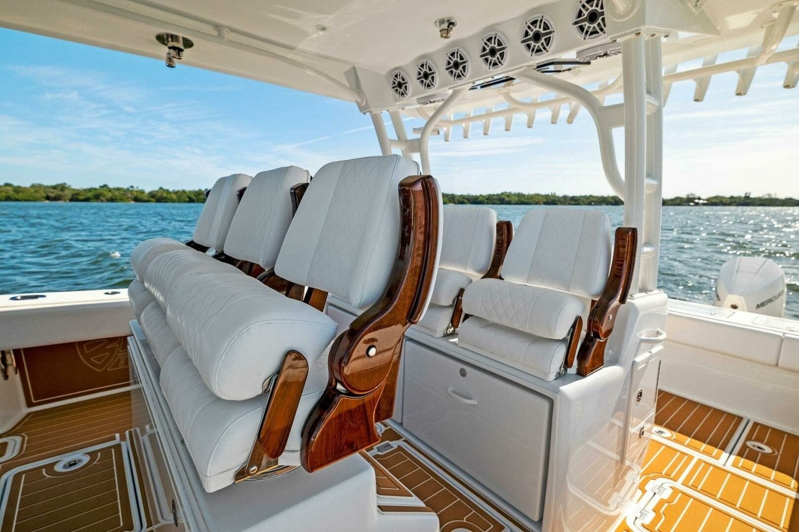 2022 40 Barker Boatworks HPC 