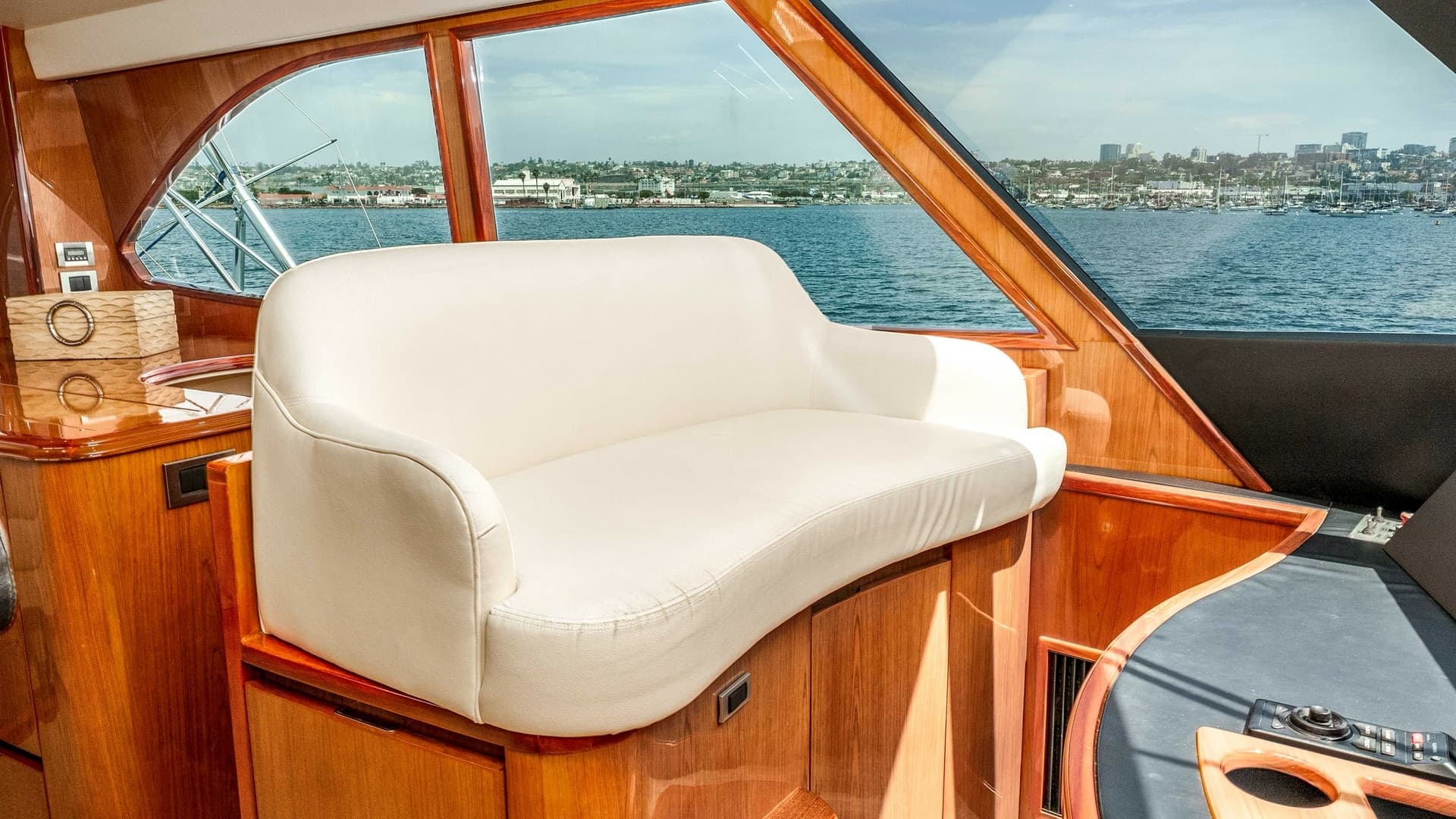 2014 Viking 76 Enclosed Bridge "TRANQUILO"