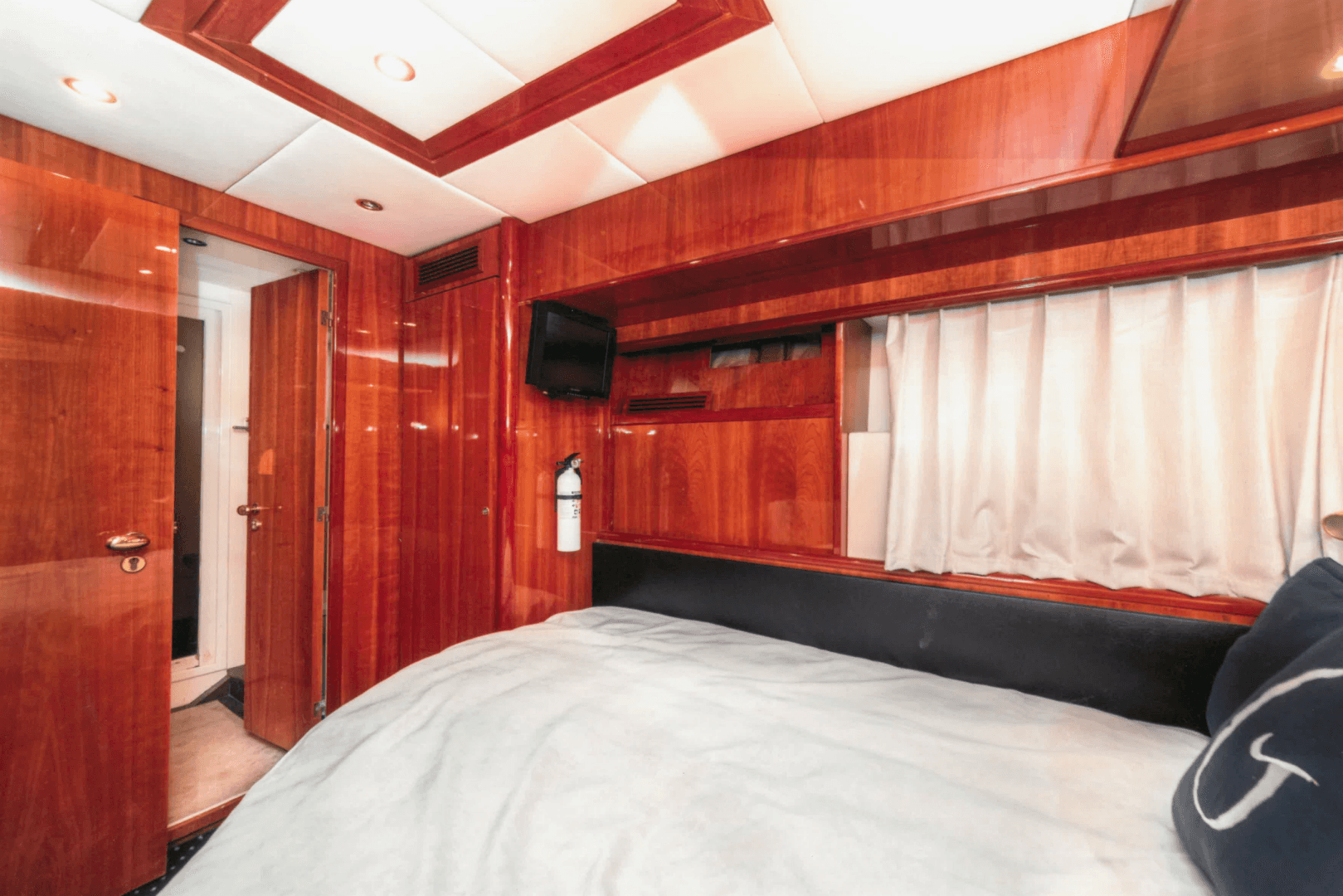 1993 Azimut 65 Pininfarina
