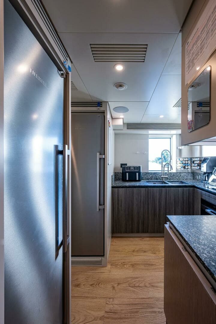 2023 Benetti 34M OASIS