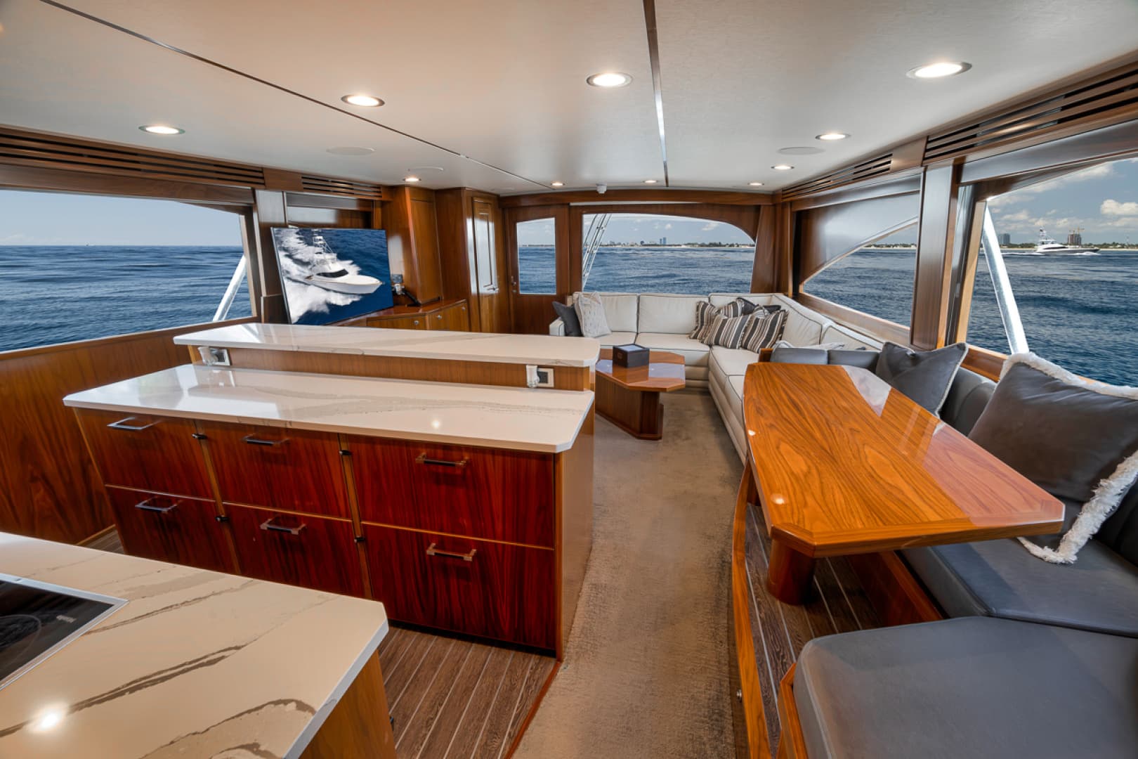 2020 Viking 68 Convertible