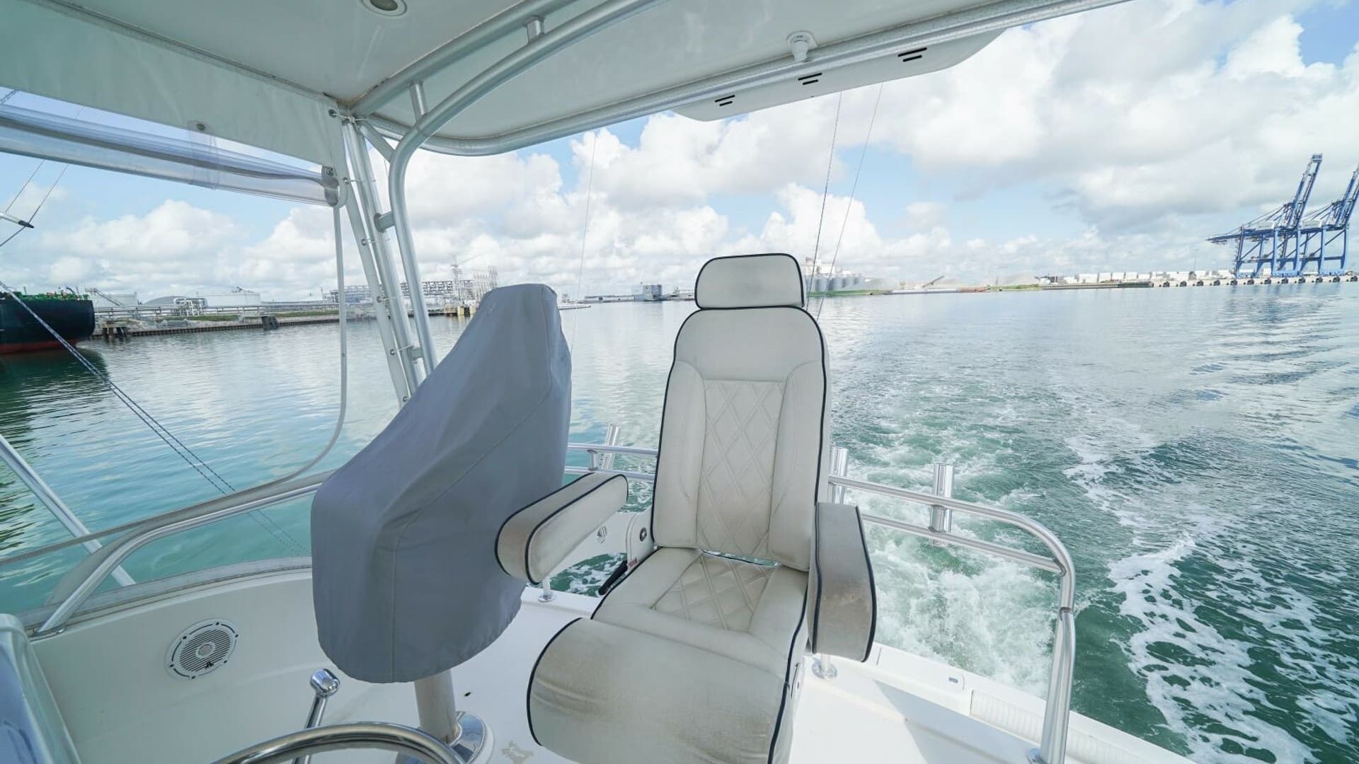 2007 Bertram 51 Convertible Smoker II