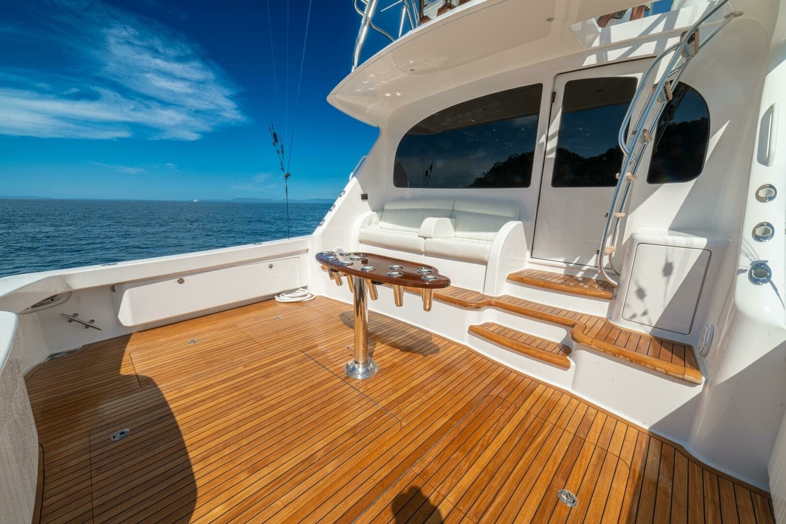 2025 Viking 58 Convertible GAME ON
