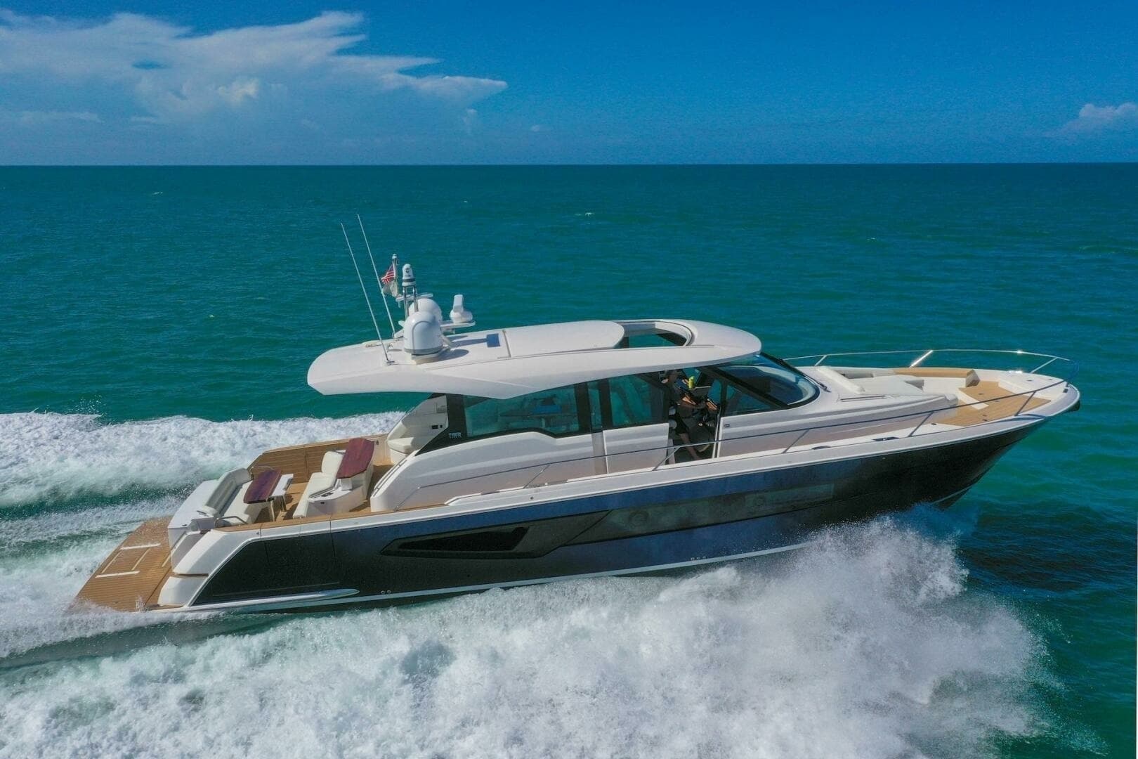 2023 Tiara Yachts EX 60