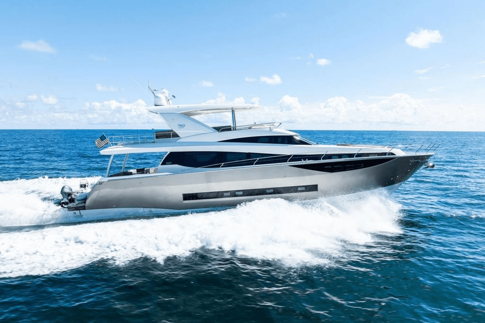 2016 Prestige 750
