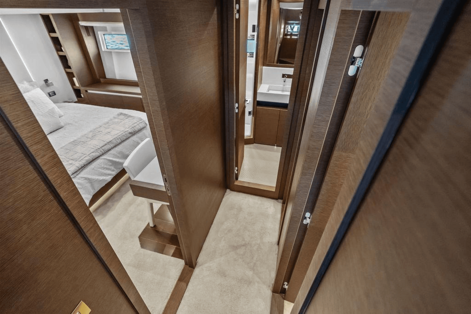 2016 Prestige 750