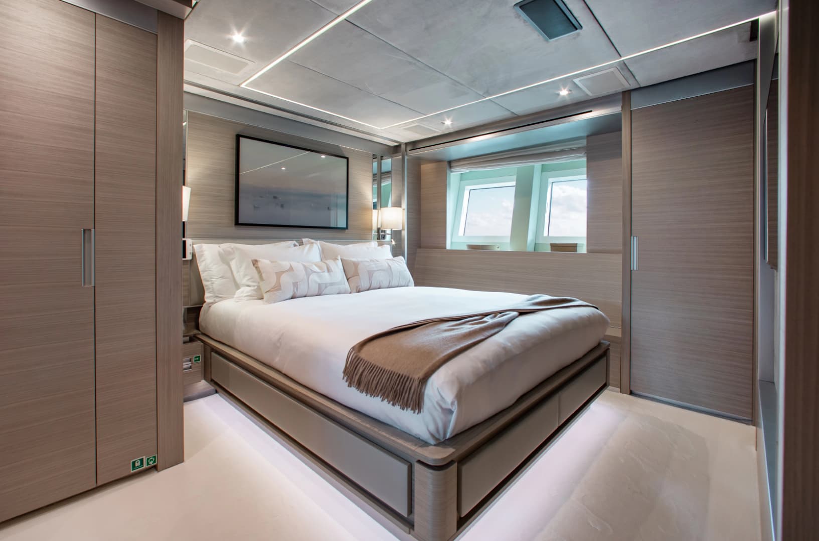 2014 Benetti Veloce 140