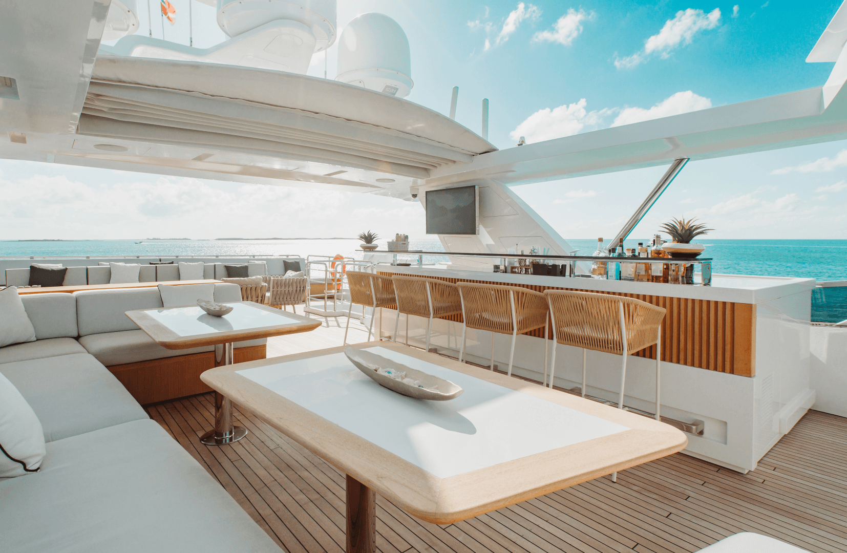 2014 Benetti Veloce 140