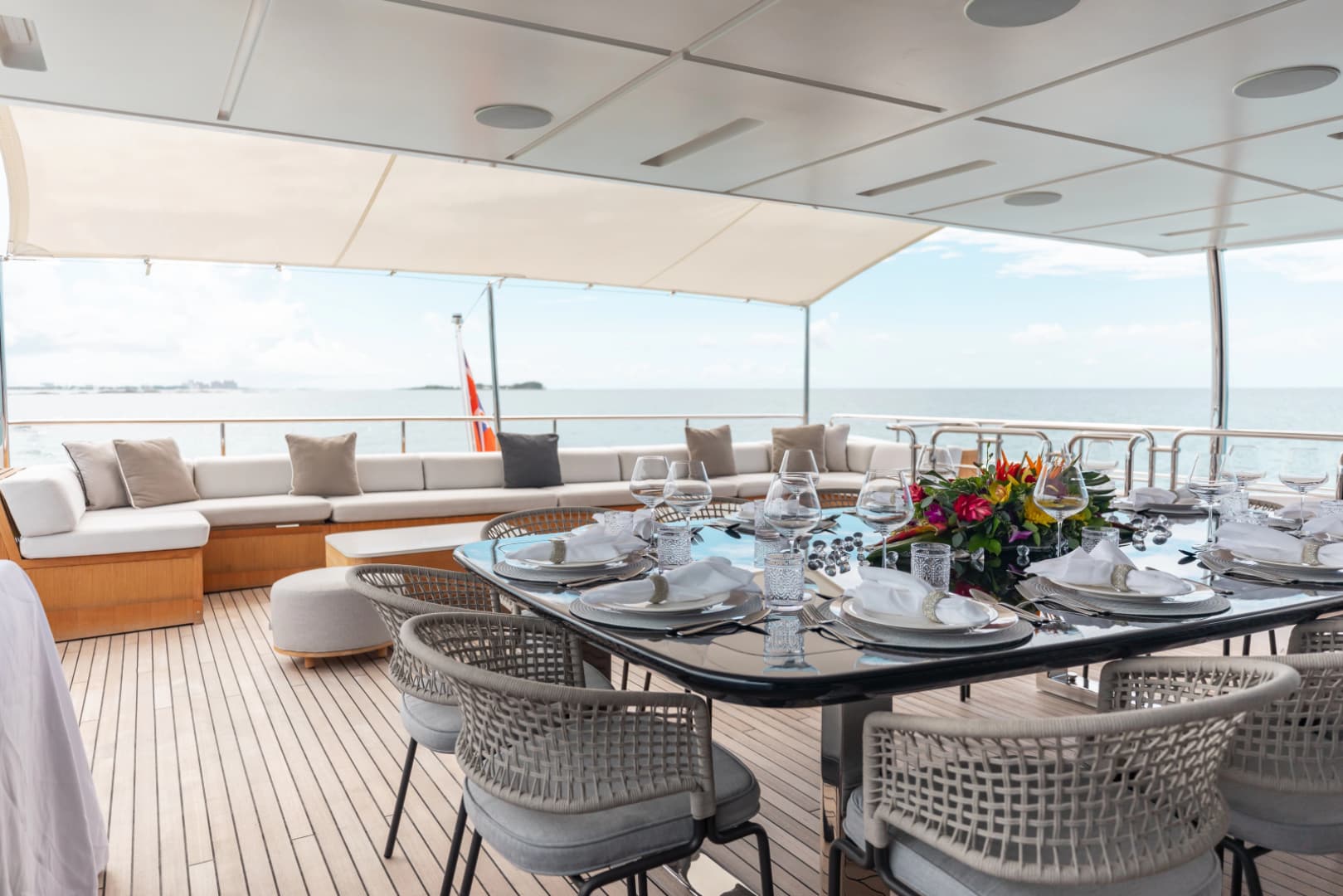2014 Benetti Veloce 140